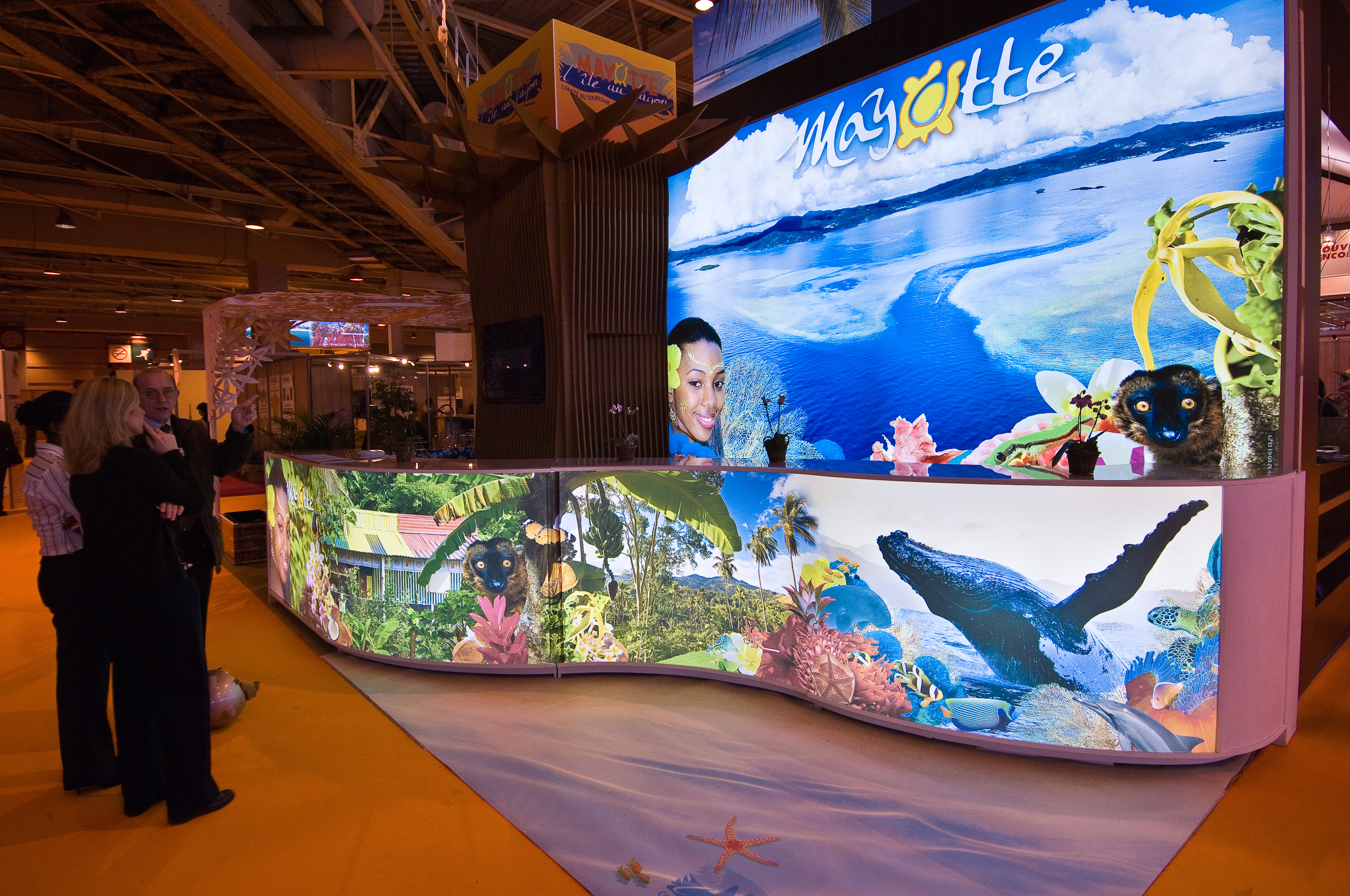 Présentation au salon du Monde à Paris sur 24 m2