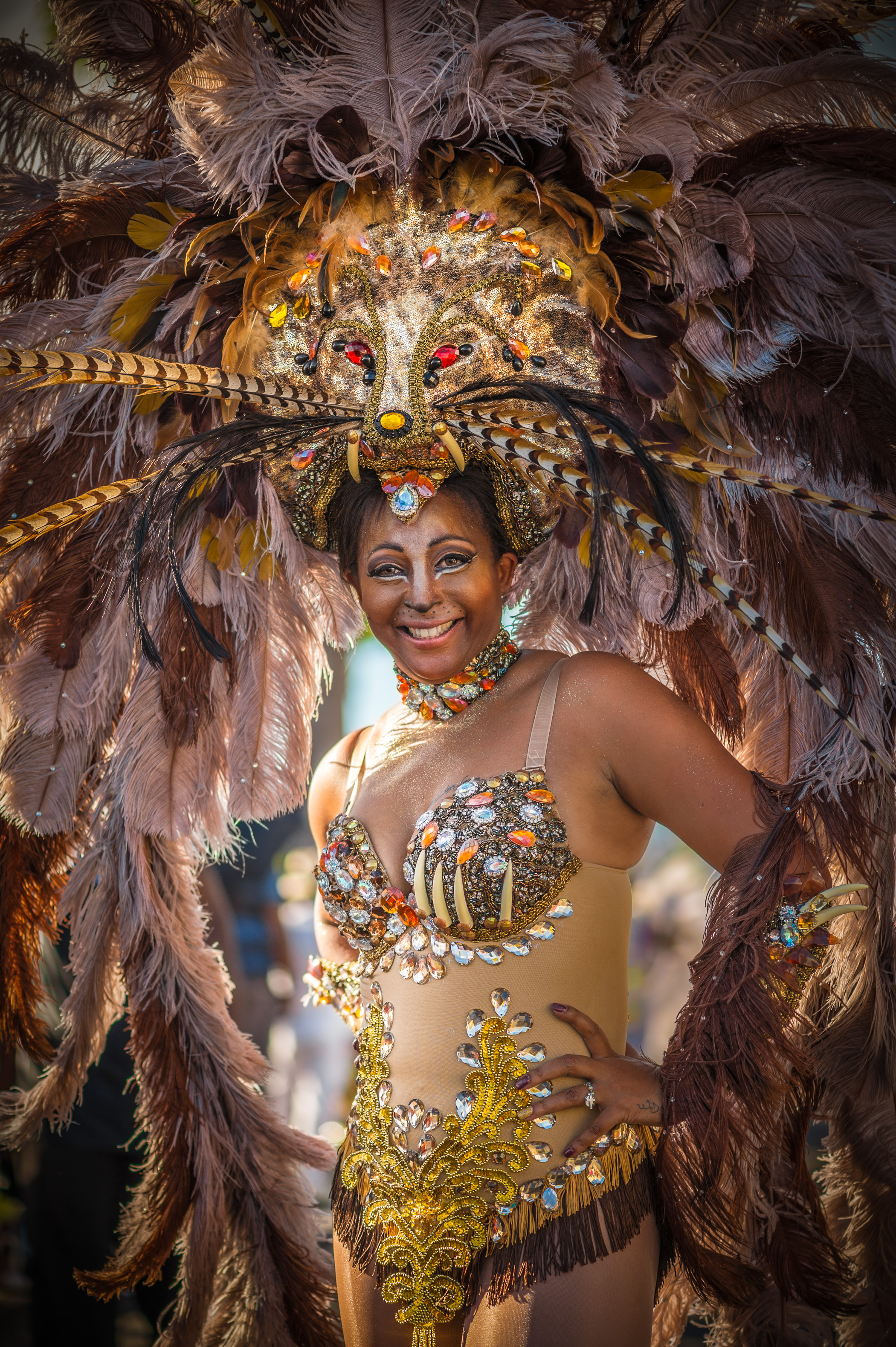 France, Guadeloupe, Grande Terre, Pointe-à-Pitre, portrait d'une danseuse du groupe Pikanga originaire de Baie-Mahault, lors du grand défilé de clôture des Jours Gras (USAGE PRESSE UNIQUEMENT) // France, Guadeloupe, Grande Terre, Pointe-à-Pitre, portrait of a dancer of Pikanga Band from Baie-Mahault, during the closing parade of Shrovetide (PRESS USE ONLY)