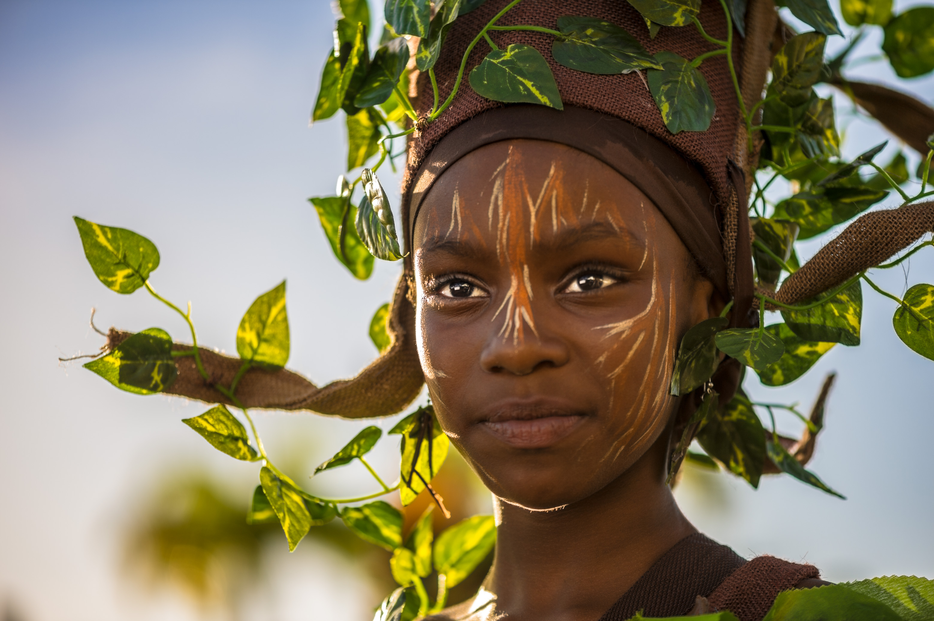 France, Guadeloupe, Grande Terre, Pointe-à-Pitre, portrait d'une musicienne du gwoup a po Restan La originaire du Gosier, lors du grand défilé de clôture des Jours Gras (USAGE PRESSE UNIQUEMENT) // France, Guadeloupe, Grande Terre, Pointe-à-Pitre, portrait of a musician of traditionnal gwoup a po Restan La band from Le Gosier, during the closing parade of Shrovetide (PRESS USE ONLY)