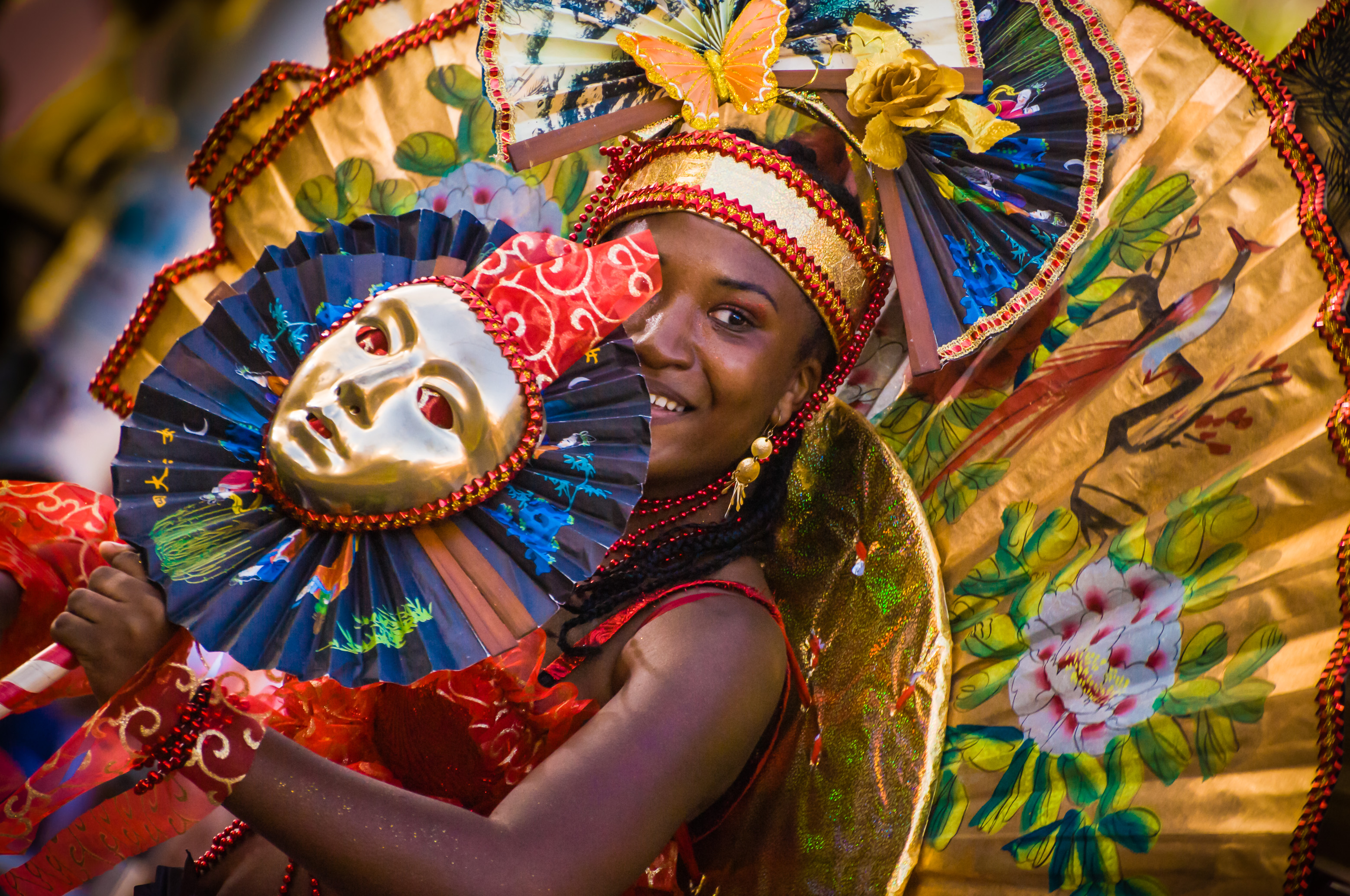 France, Guadeloupe, Grande Terre, Pointe-à-Pitre, portrait d'une danseuse du groupe Lyannaj originaire des Abymes, lors du grand défilé de clôture des Jours Gras (USAGE PRESSE UNIQUEMENT) // France, Guadeloupe, Grande Terre, Pointe-à-Pitre, portrait of a dancer of the group Lyannaj from Les Abymes, during the closing parade of Shrovetide (PRESS USE ONLY)