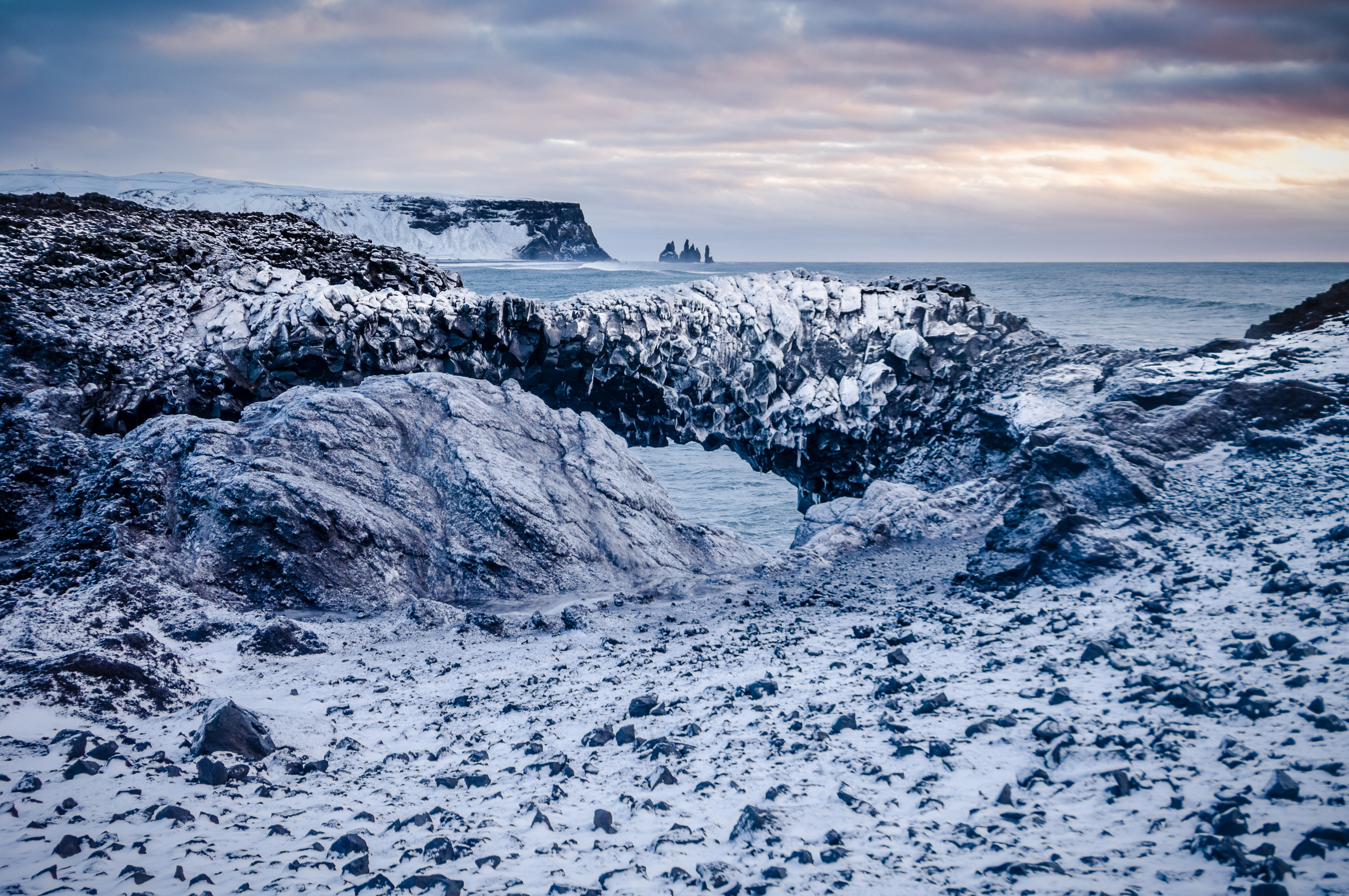 L'Islande en hiver : découvrez aussi notre "Carnet d'Islande" [édition] et le reportage paru dans Grands Reportages magazine #328 / Photos : Aurélien BRUSINI