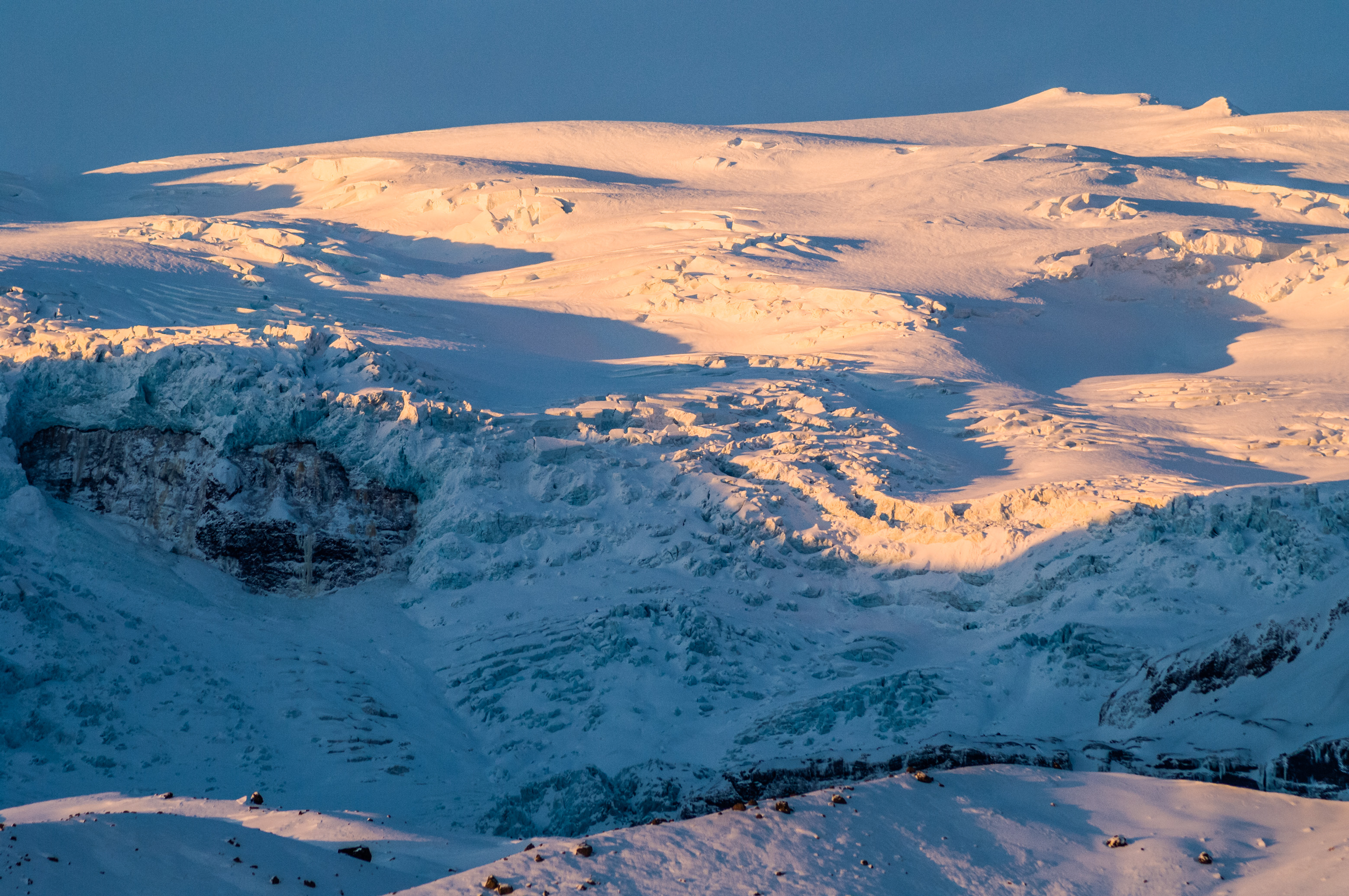 L'Islande en hiver : découvrez aussi notre "Carnet d'Islande" [édition] et le reportage paru dans Grands Reportages magazine #328 / Photos : Aurélien BRUSINI