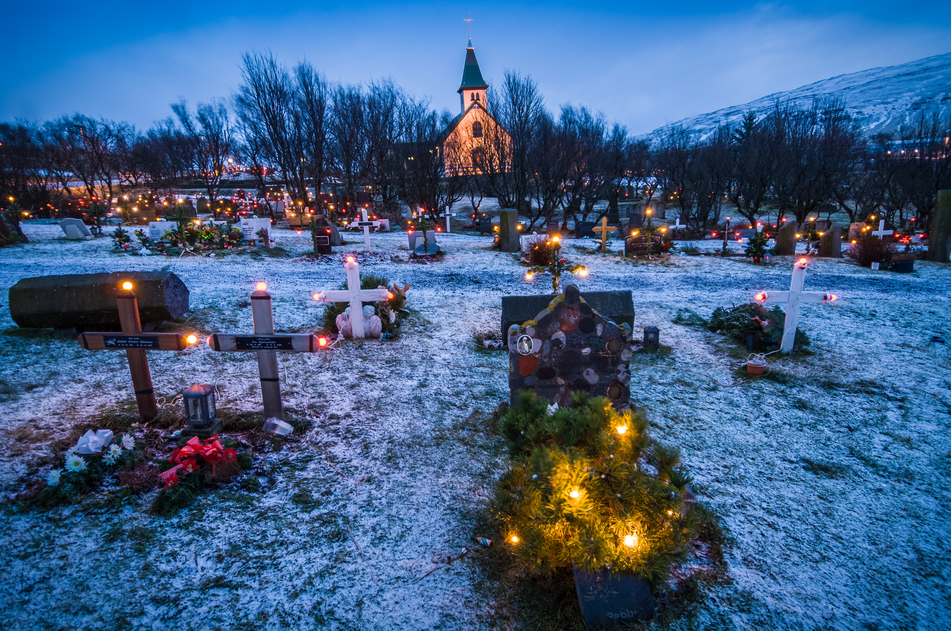 L'Islande en hiver : découvrez aussi notre "Carnet d'Islande" [édition] et le reportage paru dans Grands Reportages magazine #328 / Photos : Aurélien BRUSINI