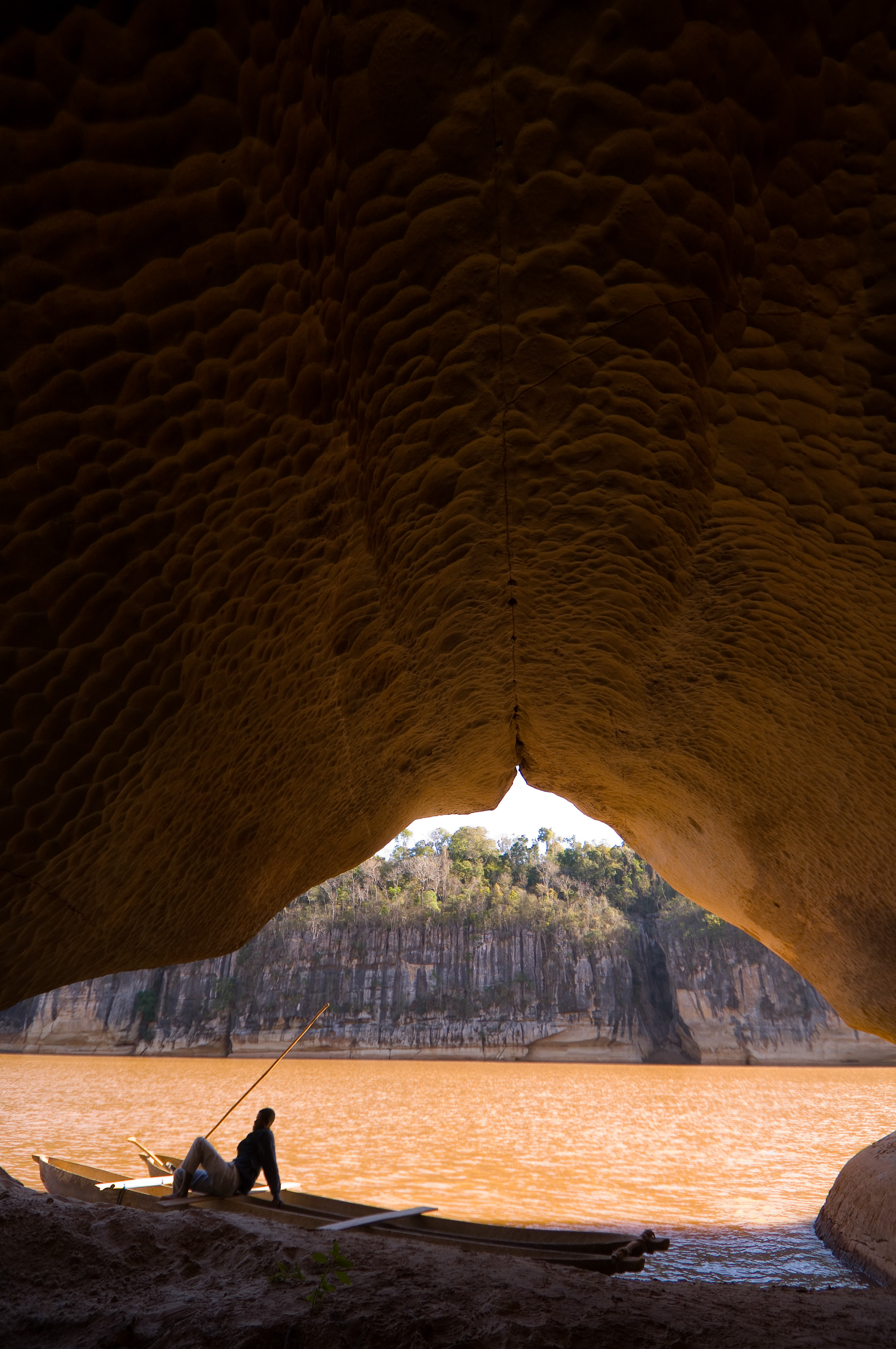 Grand écart entre les Tsingy de Bemaraha et la côte Est, lors du passage des baleines à bosse / Photos : Aurélien BRUSINI