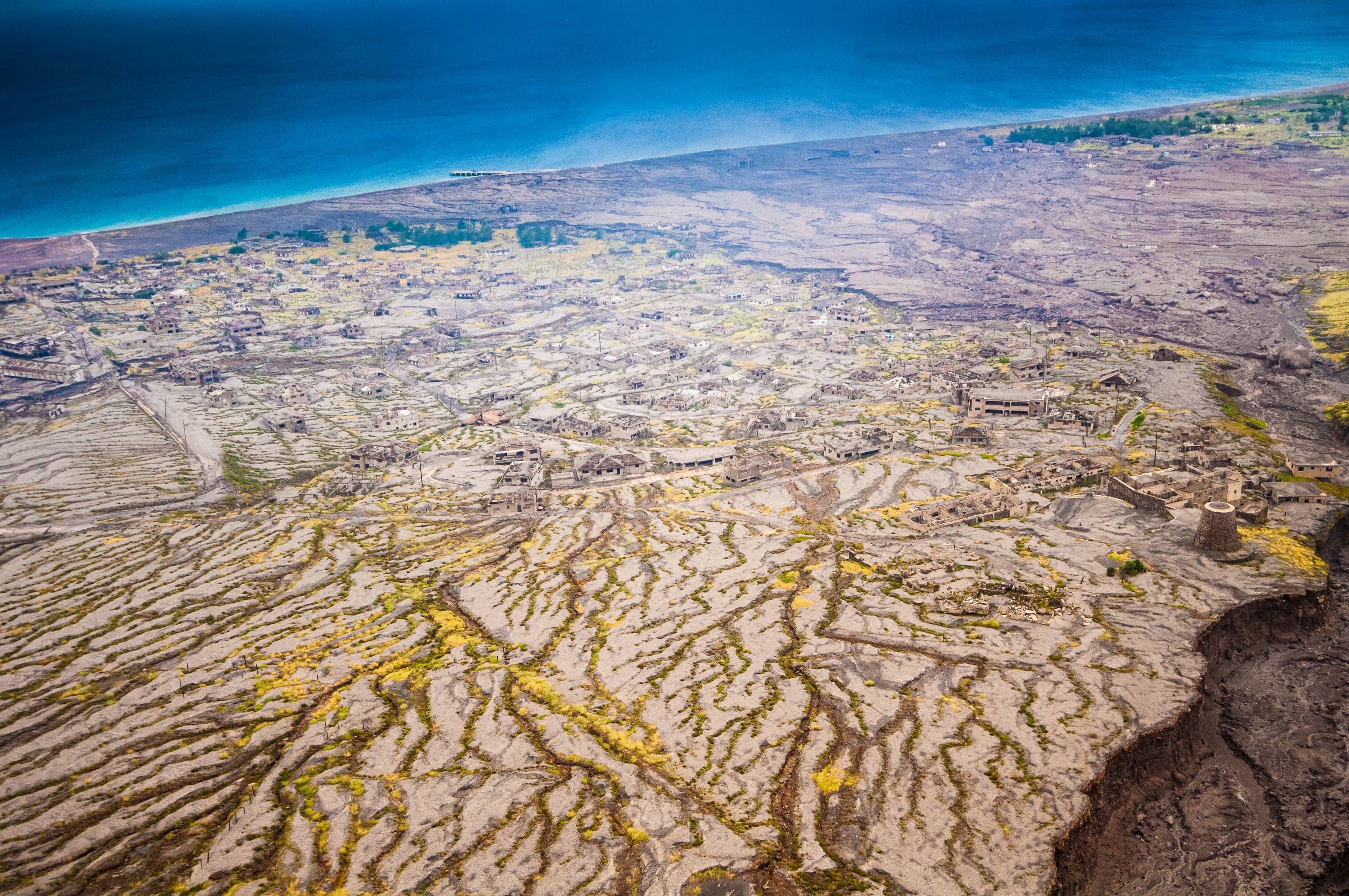 Montserrat, au rythme du volcan : découvrez aussi les reportages parus dans la presse magazine / Photos : Aurélien BRUSINI