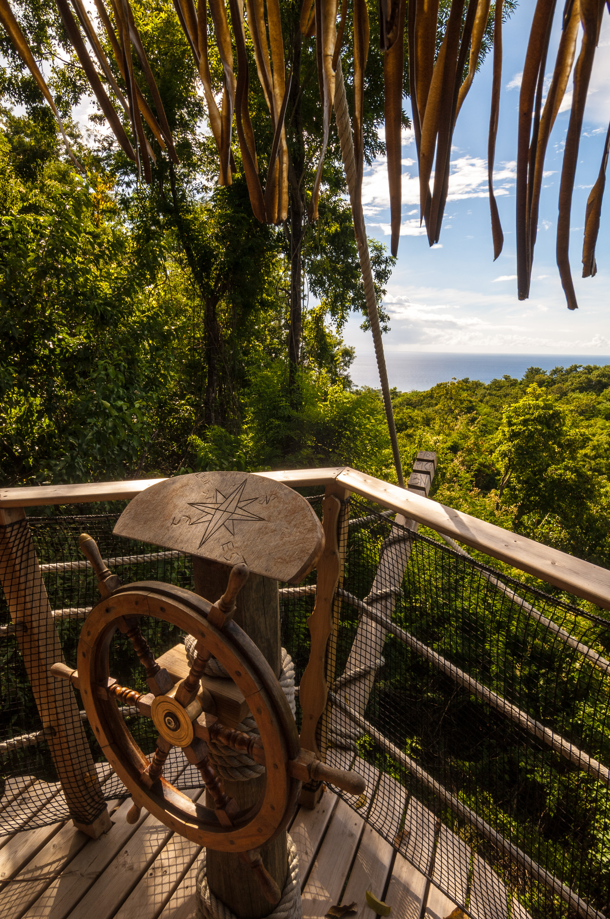 http://www.chambrescabanesguadeloupe.com